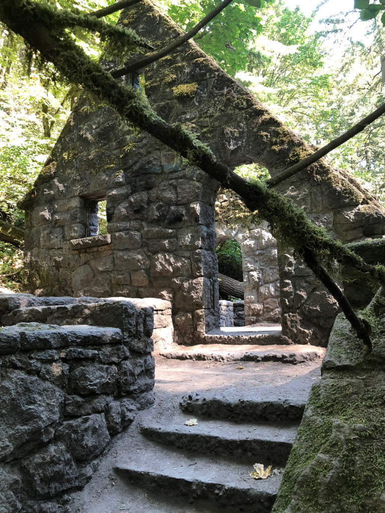 How to Visit the Witch's Castle in Portland, Oregon